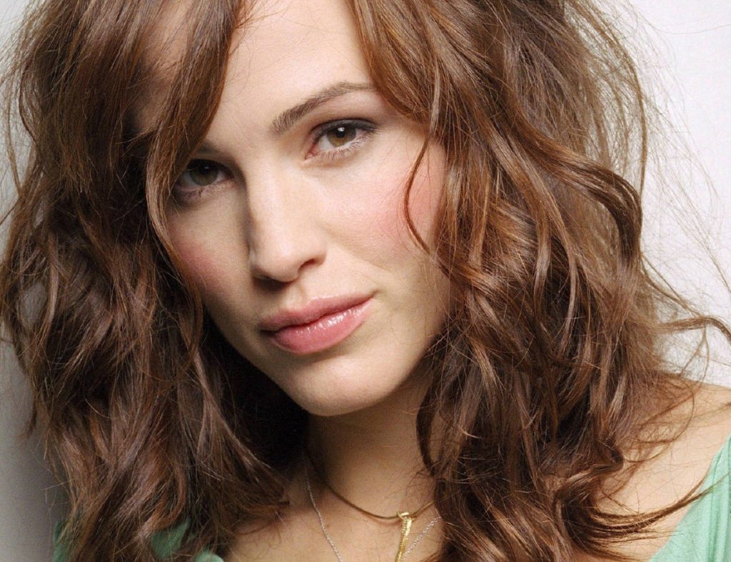 30+ People With Rare Dark Blue Eyes