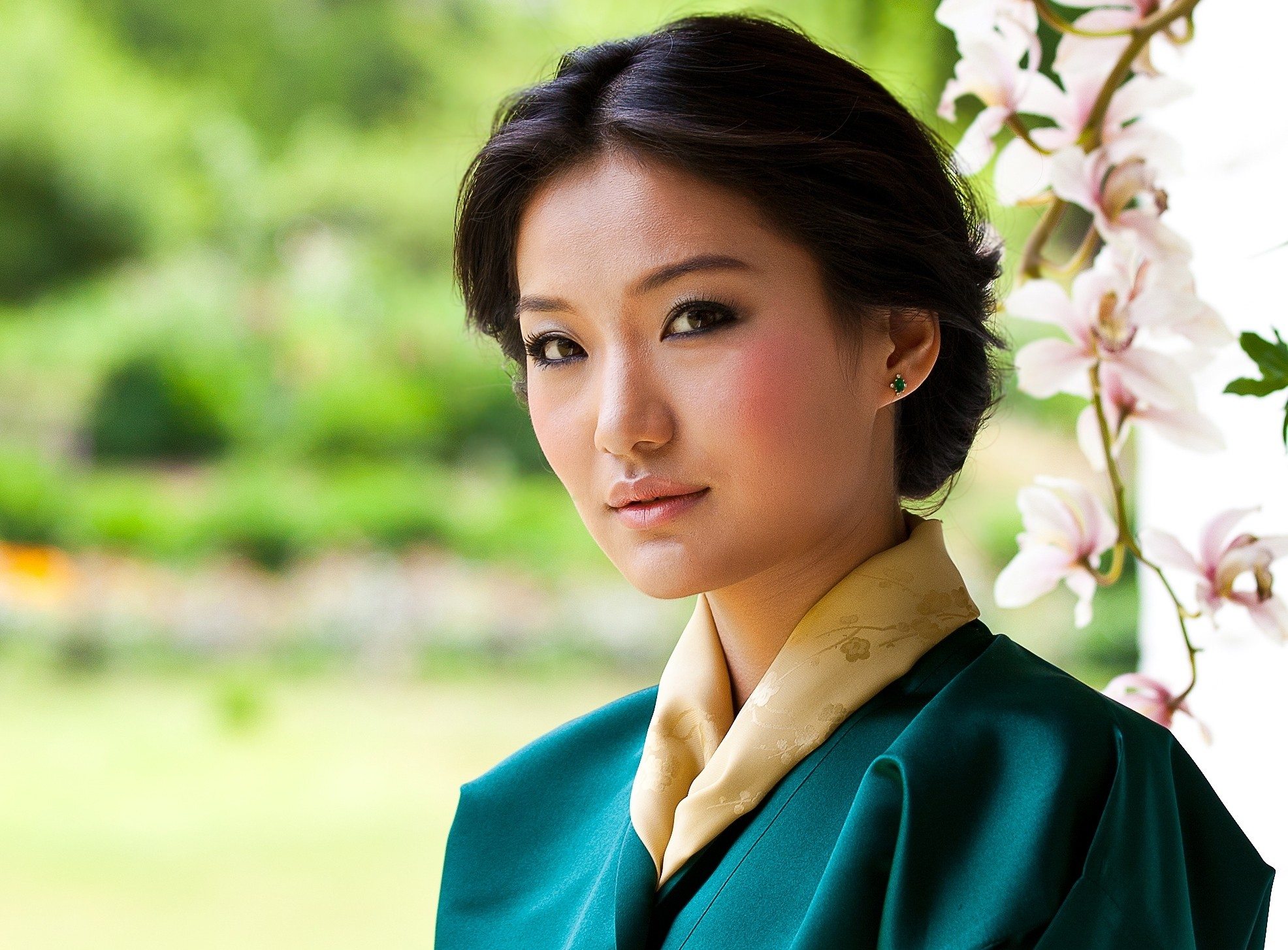 15 Most Beautiful First Ladies In Asia