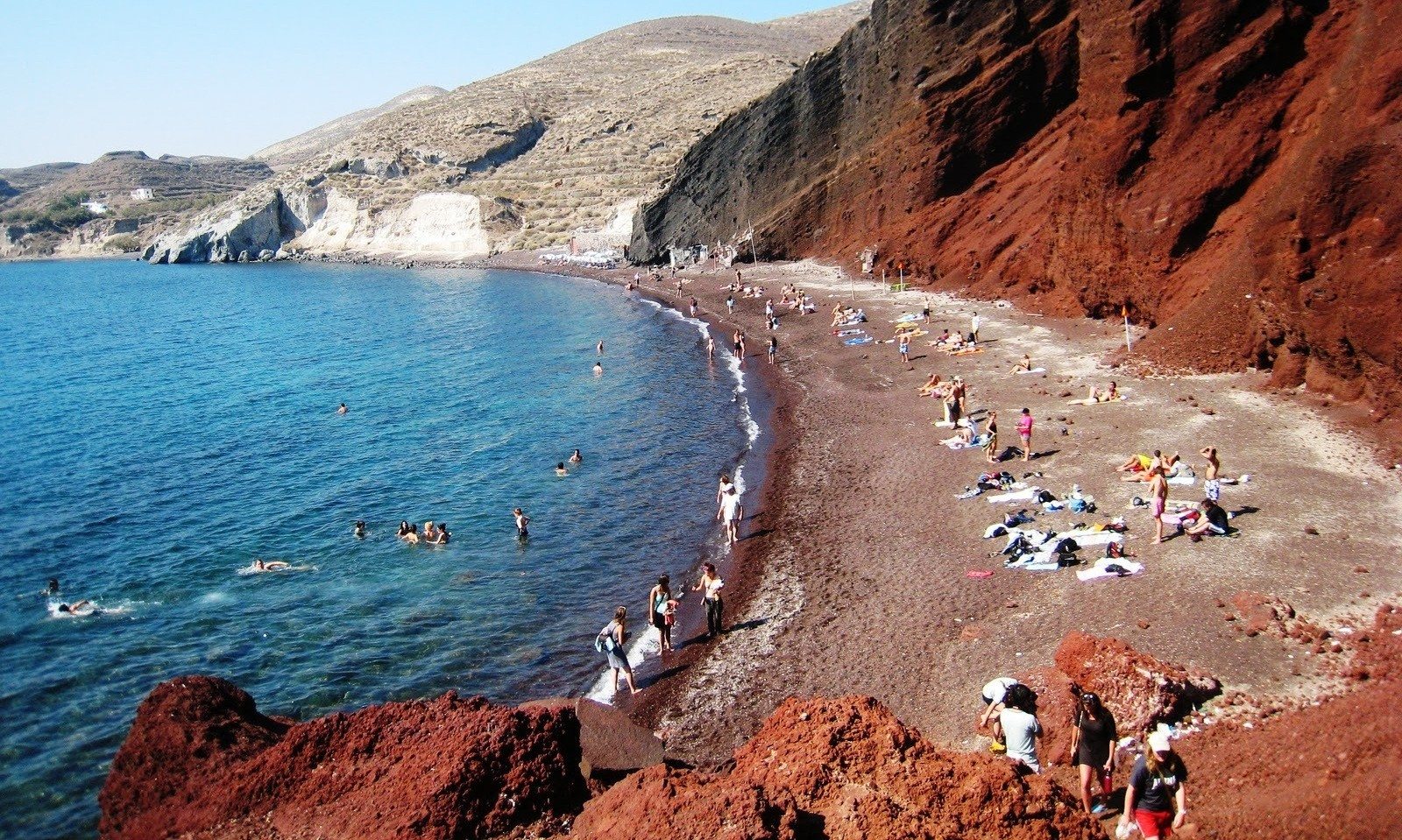 20 World Most Beautiful Colored-Sand Beaches