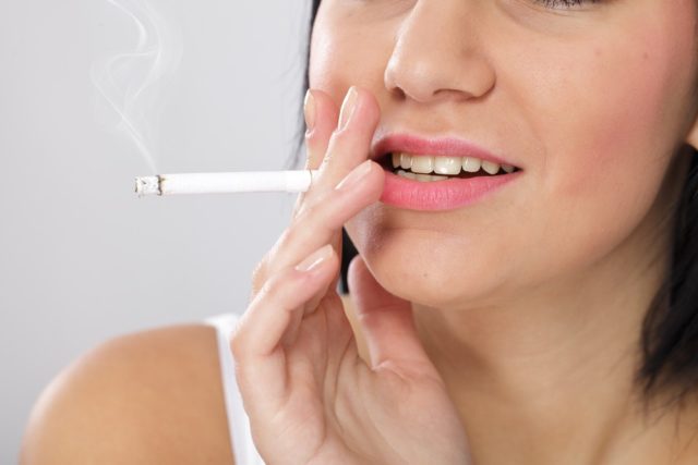 bad-breath-and-Yellow-Teeth-2