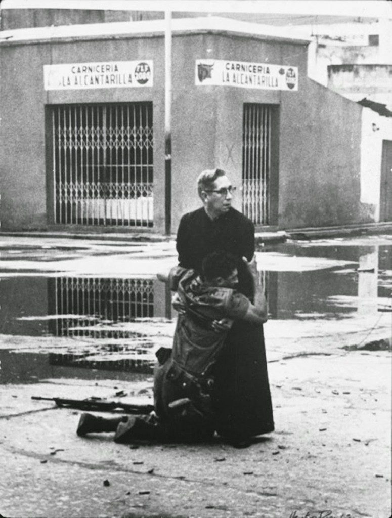 The-priest-and-the-dying-soldier-1962